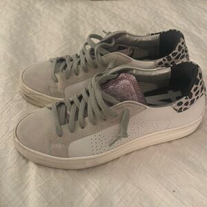 P448 Sneakers.  Size EU 42 (US size 11)